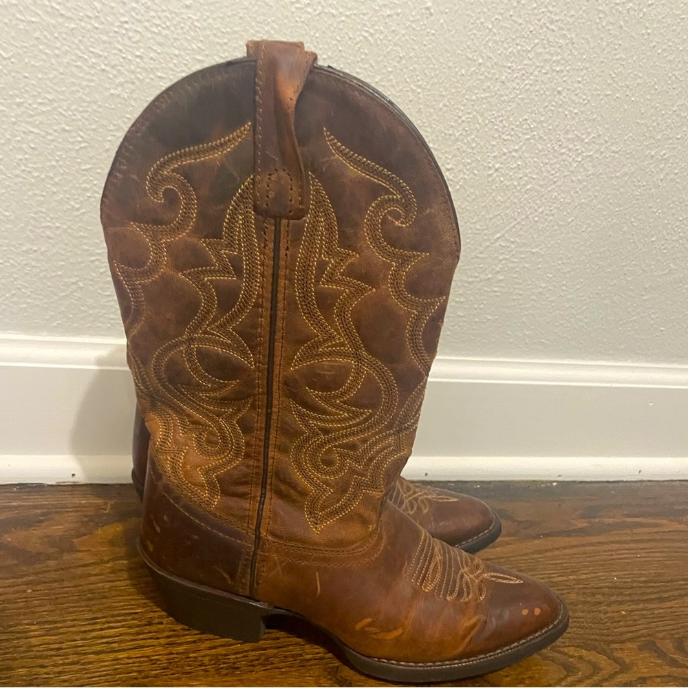 Laredo 7.5 cowboy country boots